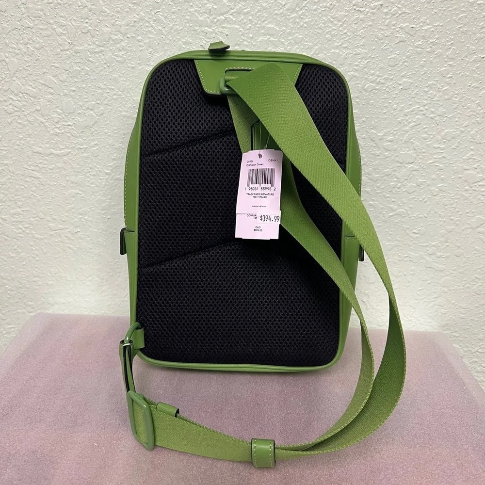 COACH Track Pack In Signature Canvas C9838 - Picture 3 of 7